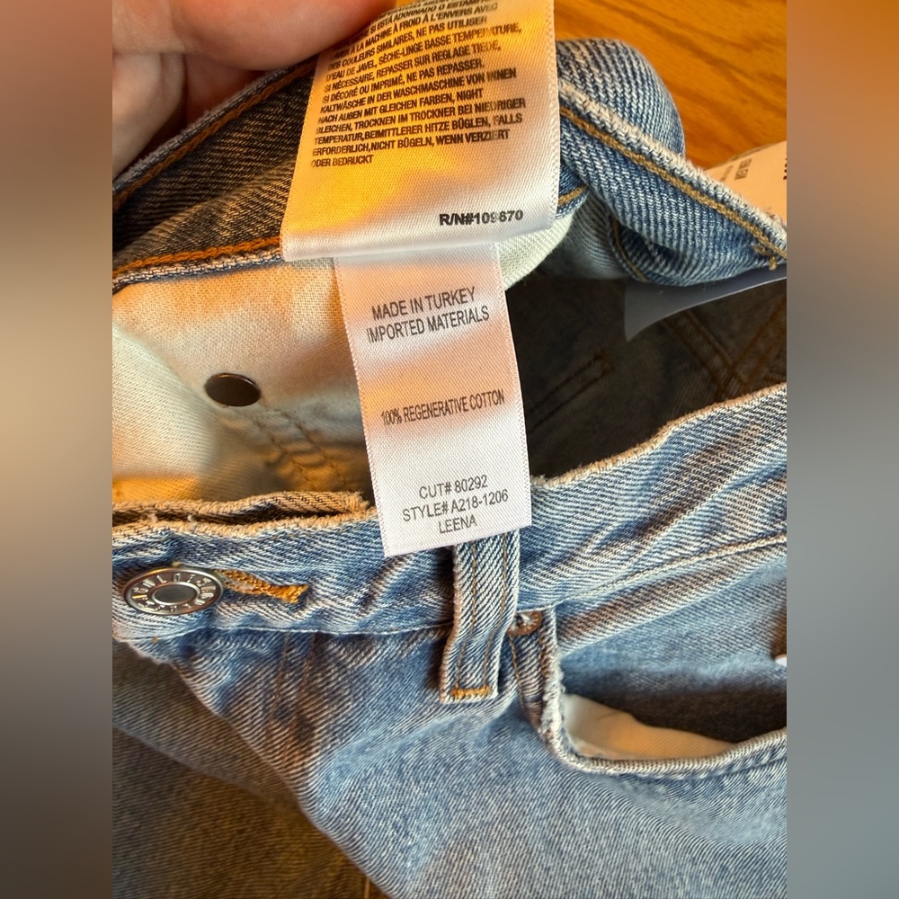 NWT Agolde Leena Mid Rise Baby Flare Jean Stage Wash 29 - Picture 11 of 14